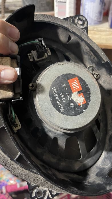 JBL калонка 6шт оригинал на тойота 30/35