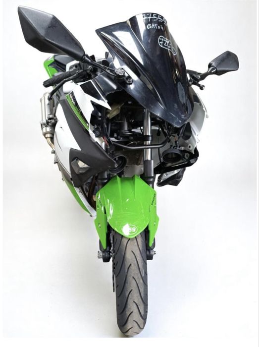 Kawasaki ninja 300 2015 г НА ЧАСТИ