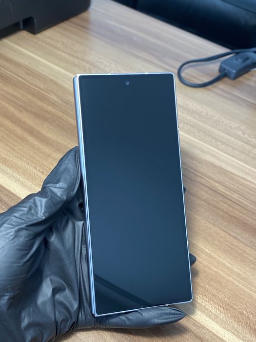 Samsung Galaxy Z Fold6 • 256 GB • Silver