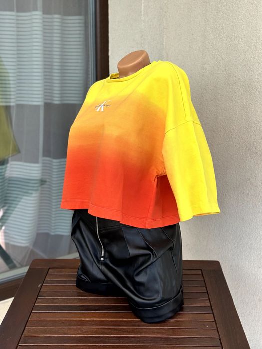 Дамска oversized тениска Calvin Klein - размер S, КАТО НОВА