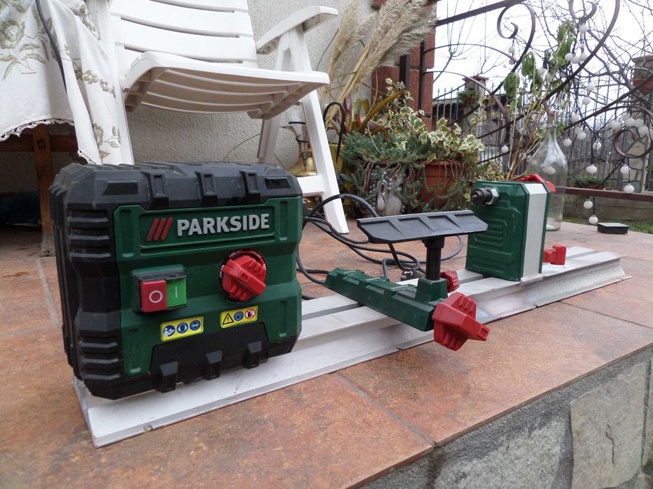 Strung pentru lemn cu turatie variabila foarte bun usor de lucrat