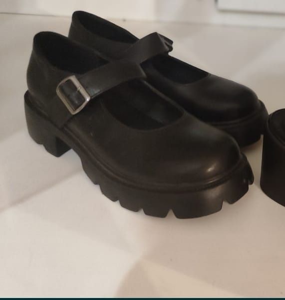 Обувь разная 39-40 и 41 размер