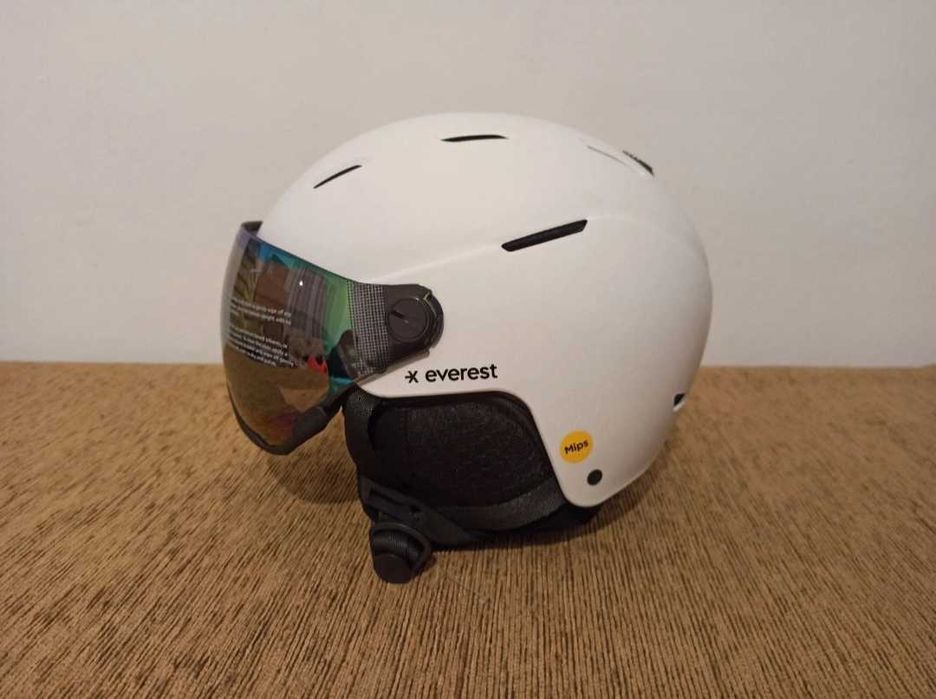 Casca schi ski Everest Visor Mips.