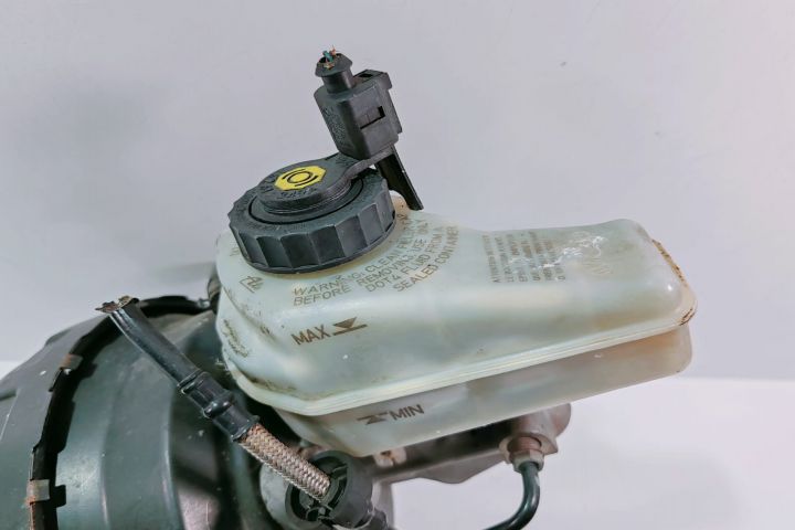 Tulumba Frana  cu pompa centrala 1K2614105T Volkswagen VW Touran prim