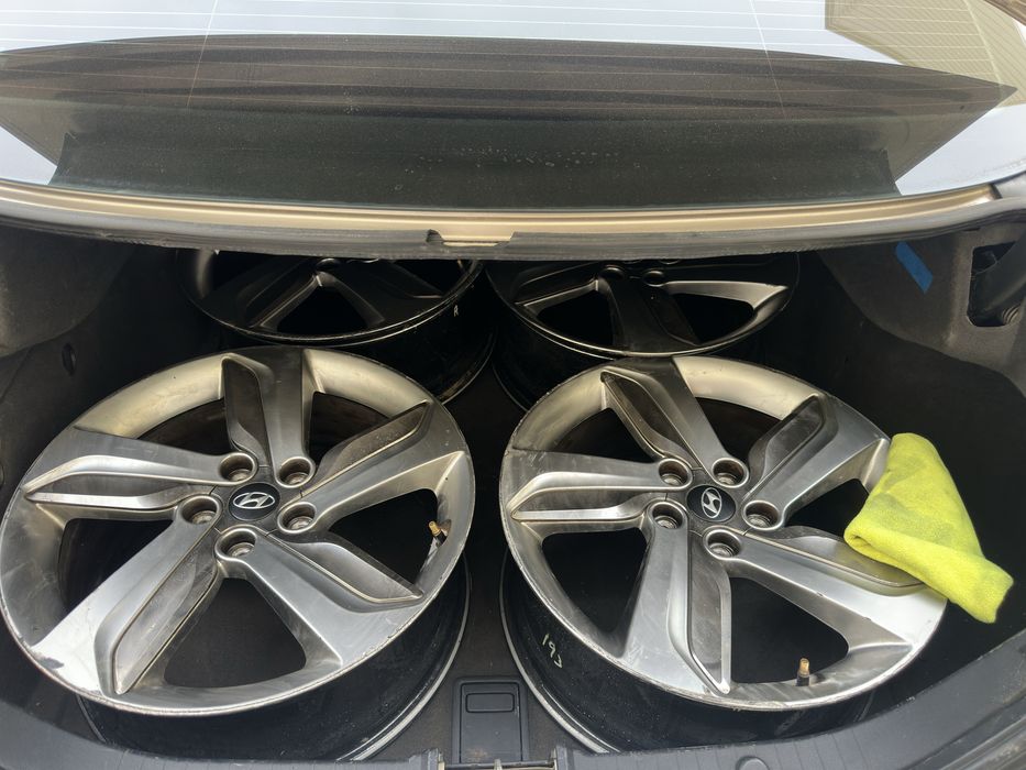 Продам диски на 18