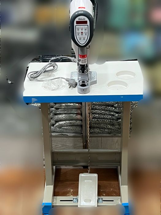 Piston, Tugma uradigan apparat