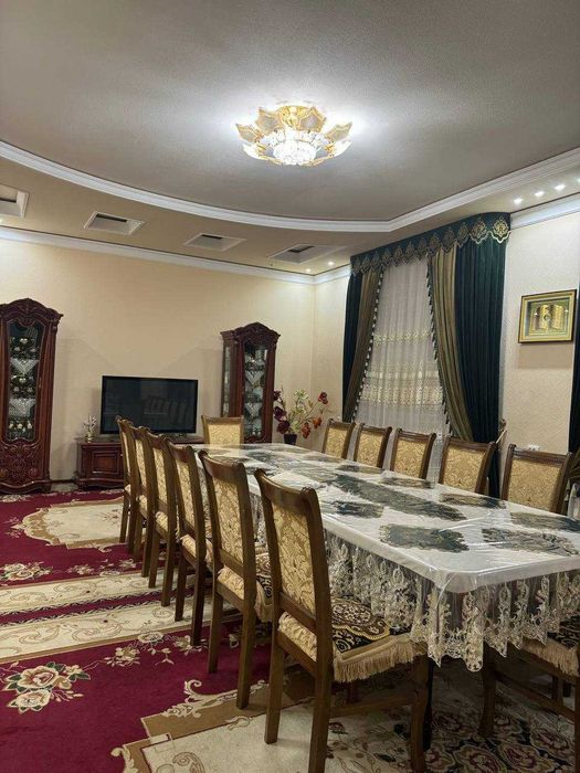 Яшнабод туманида 5,5 сотих ховли сотилади