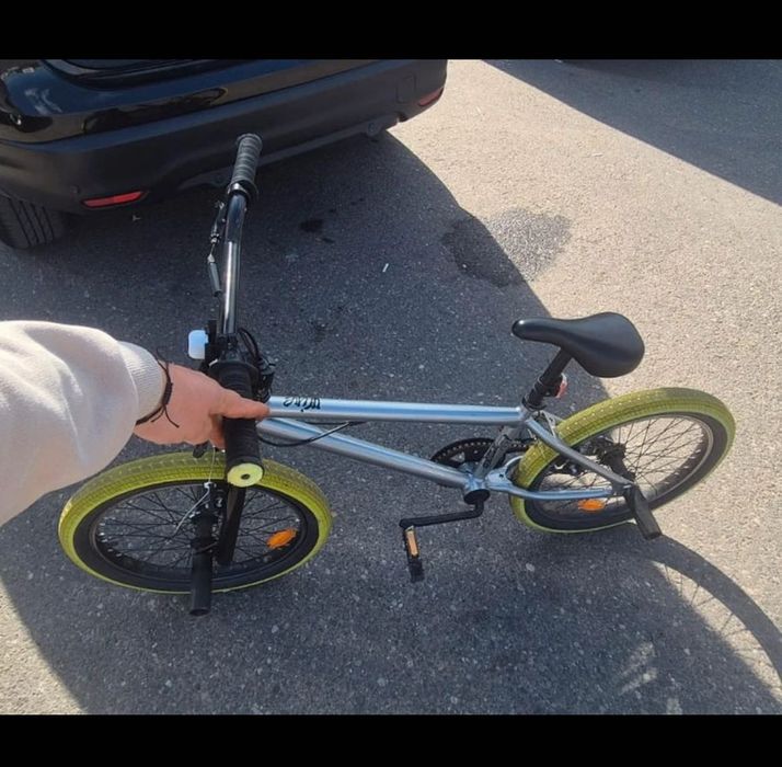 Bicicleta Bmx de scheme