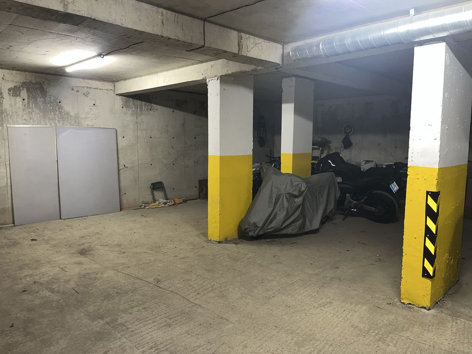 Подземни парко места в Меден Рудник