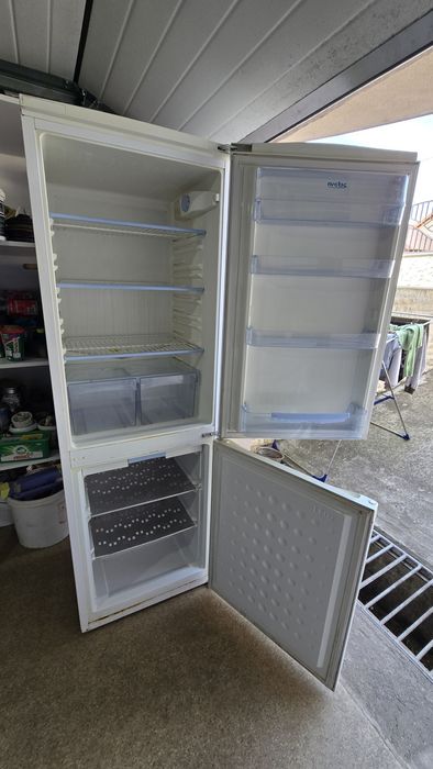 Vand Frigider arctic