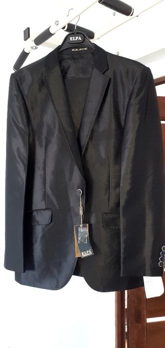 Костюм новый 48 размер