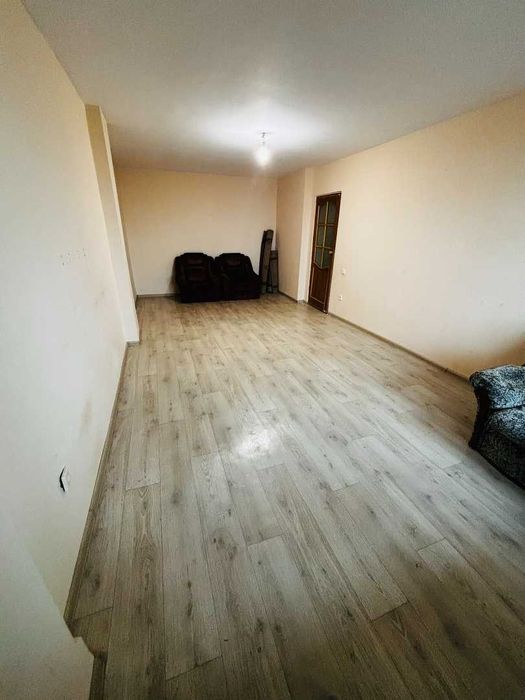 Продам 3х комн кв 12мкр