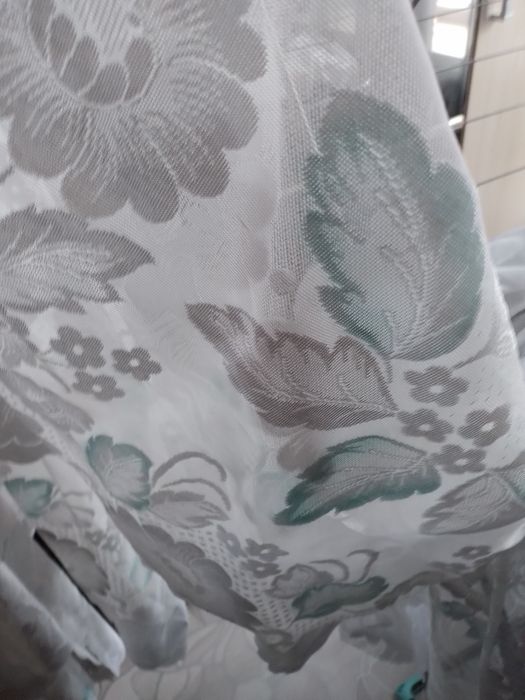 Продаю две тюли на балкон или на дачу