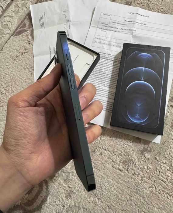 Продам iPhone 12 Pro Max айфон 12 про макс