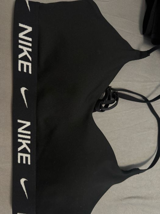 Оригинални сутиени nike