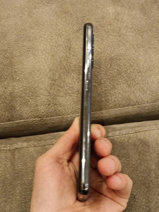 Sotiladi!A 32 Samsung