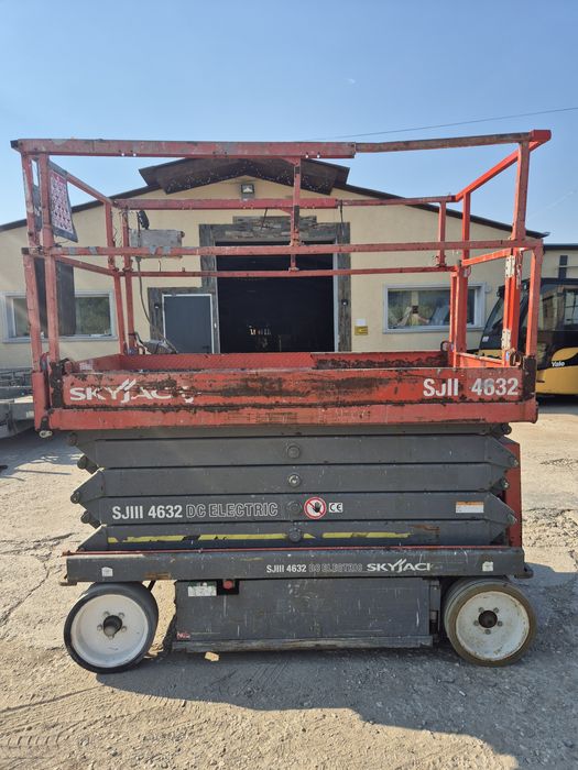 Nacela electrica tip foarfeca SKYJACK