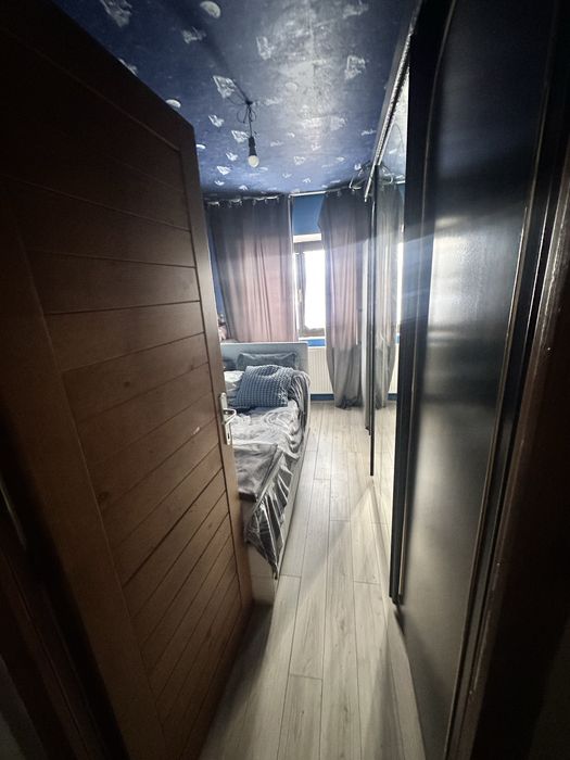 Vand apartament 3 dormitoare