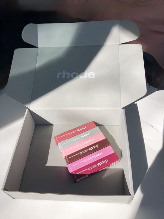 Rhode Peptide Lip Tint- Оригинални от Hailey Bieber , НАЛИЧНИ ЦВЕТОВЕ