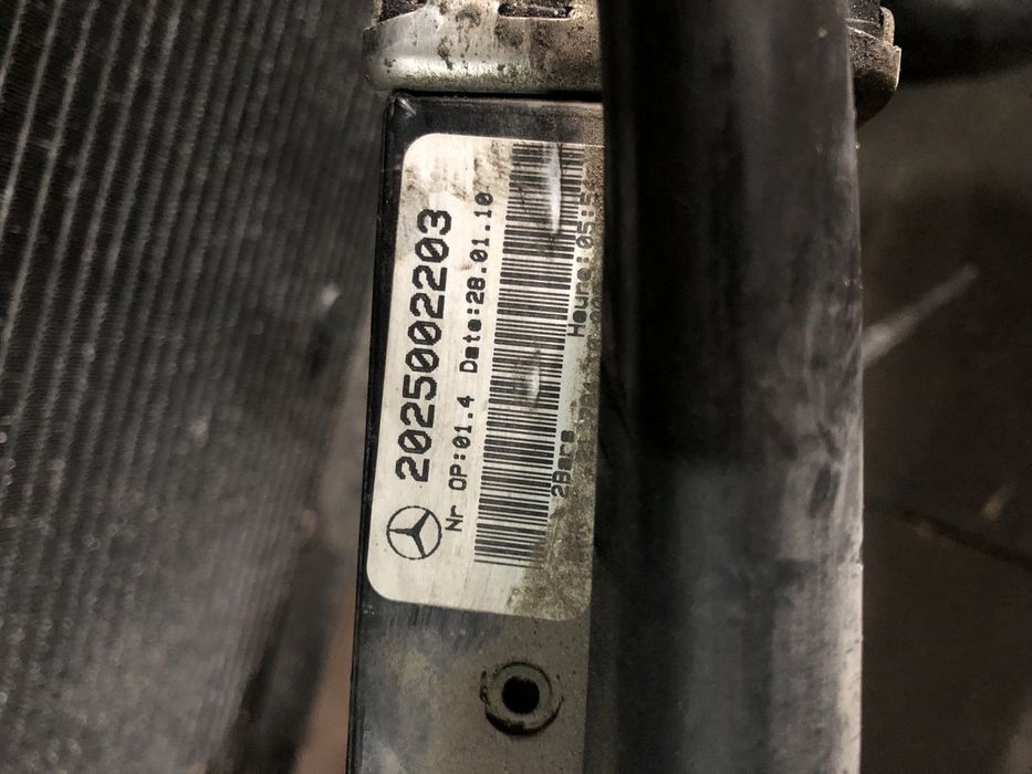 W202 мерседес радиатор охлаждения