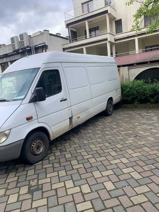 Mercedes sprinter