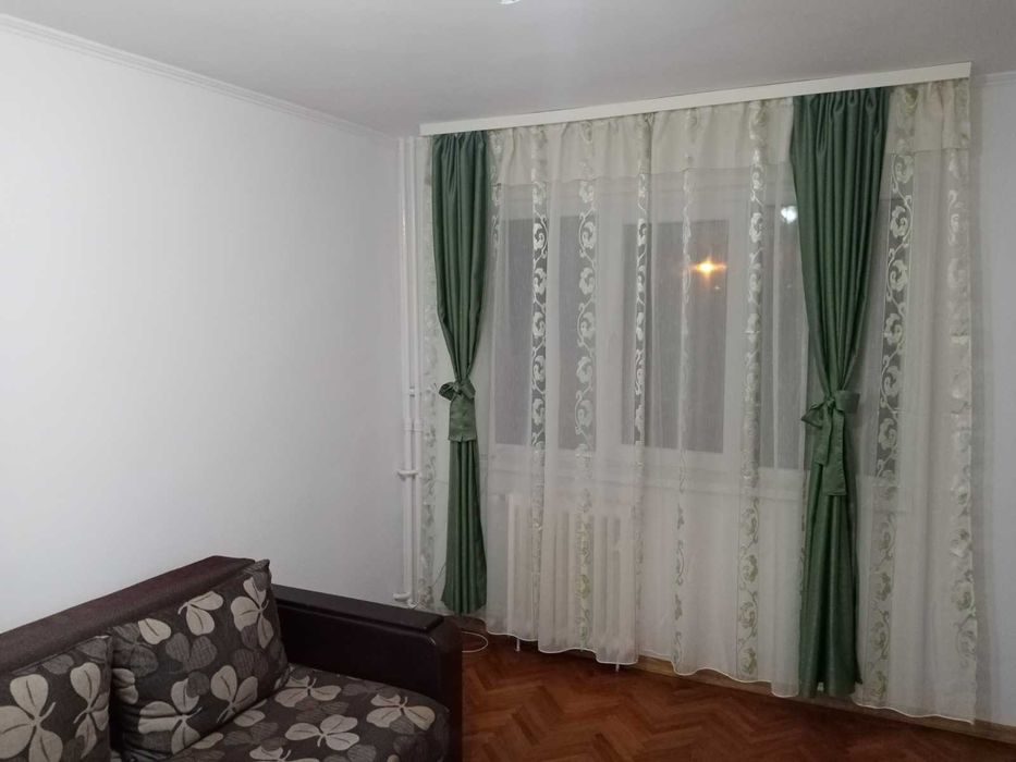 Proprietar – Închiriez apartament 2 camere DECOMANDAT, Ploiești Vest – 1.250 Lei Proprietar –  de la 1 Octombrie)