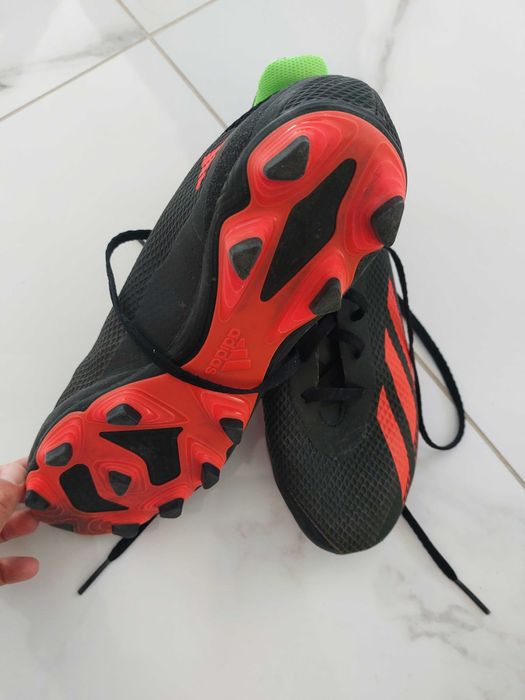 Футболни обувки Adidas