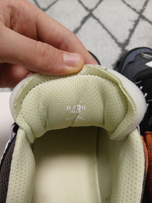 Off White ODSY 1000 / Premium / Full Box
