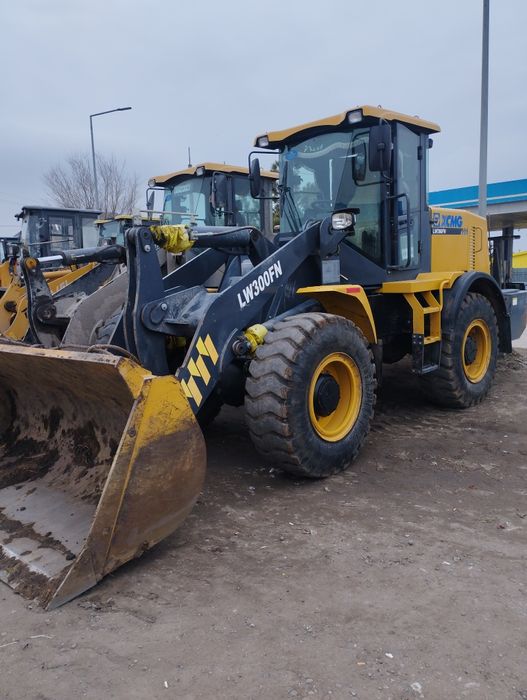 Услуги фронтального погрузчика