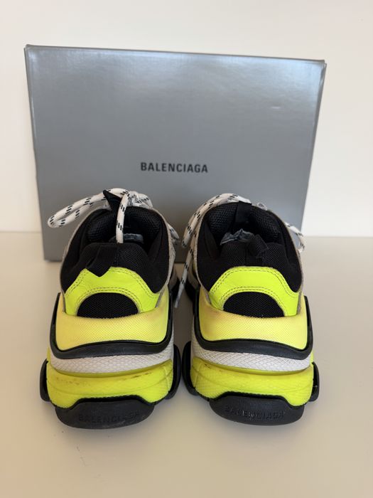 Balenciaga Triple S оригинални