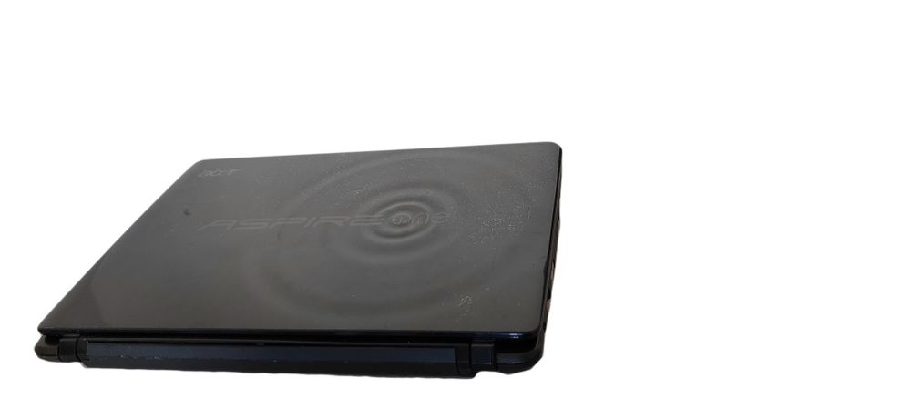 Нетбук Aser aspire one сатылады, жағдайы жақсы оперативка 2 гб.