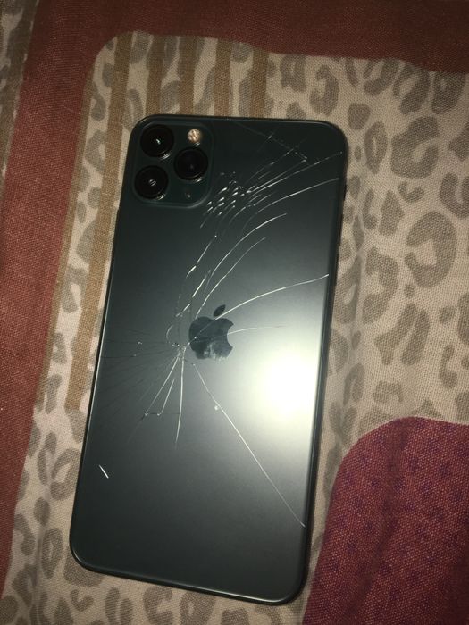 11 pro max на 256г срочно