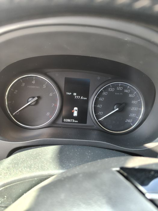 Мицубиси аутлендр продам