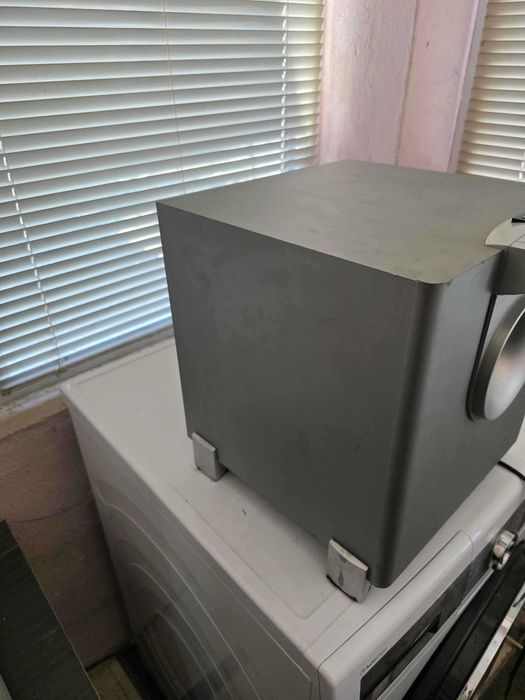 Сублуфер активен JBL