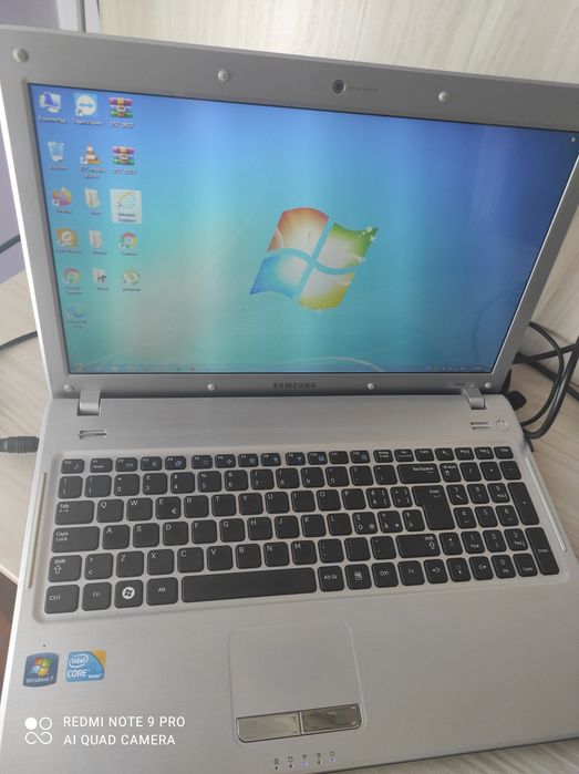 Лаптоп Samsung Q530