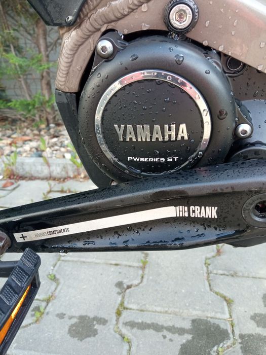 Vând Bicicletă electrică HAIBIKE Sduro Trekking 4.0
