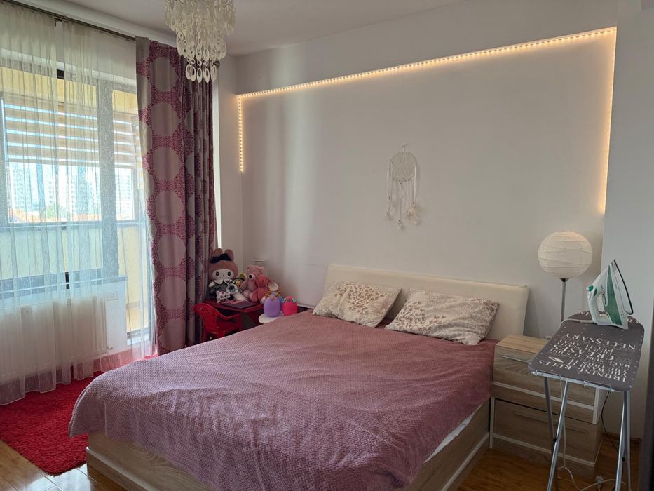 Inchiriez apartament 3 camere Tomis Plus