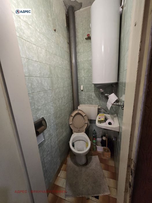 Продава се Тристаен апартамент в Плевен, 9-ти квартал - 66 кв.м за 843 €/кв.м - Снимка #3