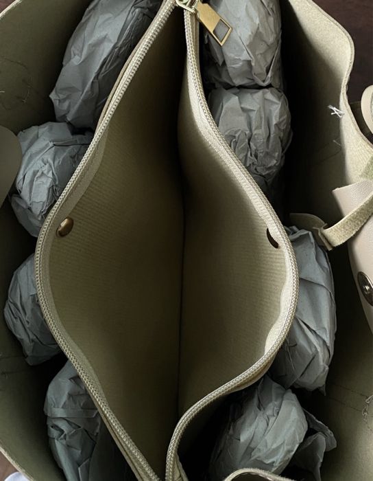 Бежевая сумка