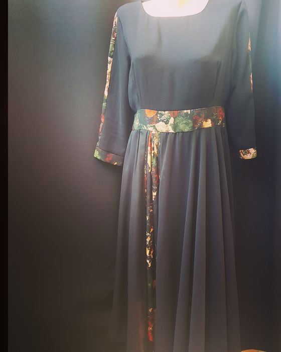 Продам разные Платья