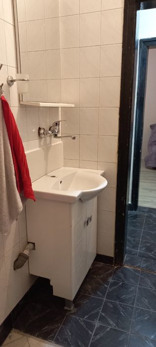 Дава се под наем Двустаен апартамент в Стара Загора, Център - 60 кв.м за 193.8 € - Снимка #3