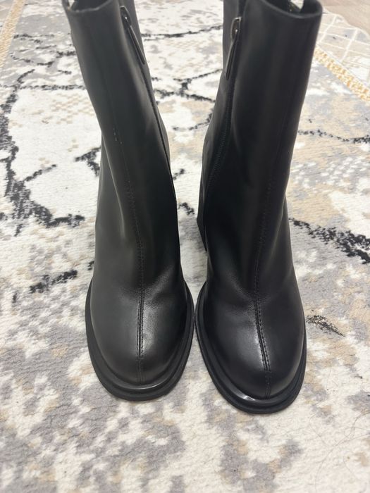 Продам обувь женскую