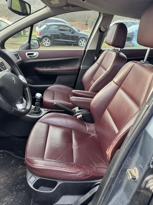 Peugeot 307 2.0HDI на части