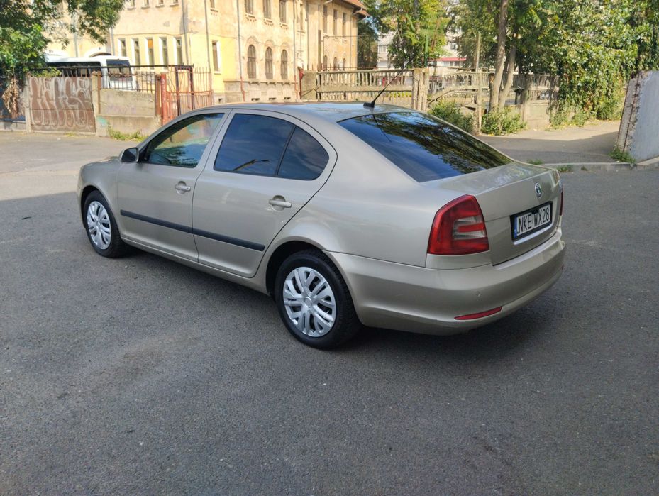 SKODA Octavia 2009 — imagine 2