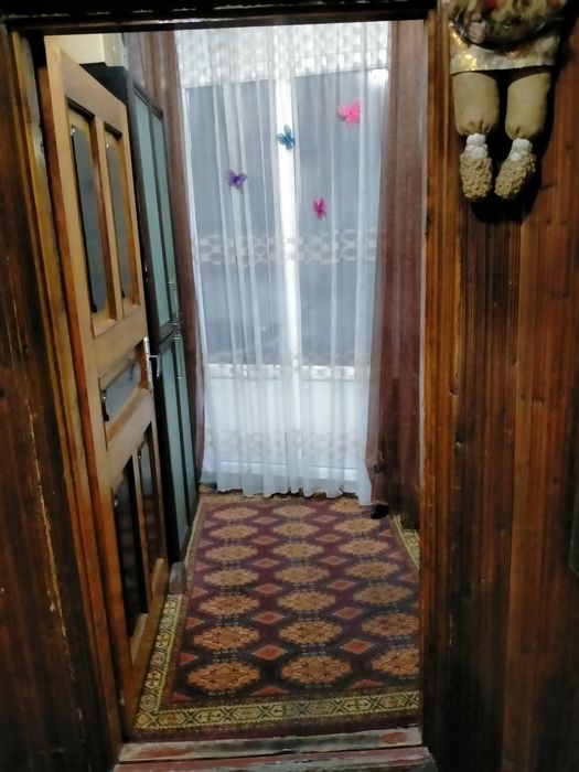 Продаётся дом, двух этажный района Хутор.