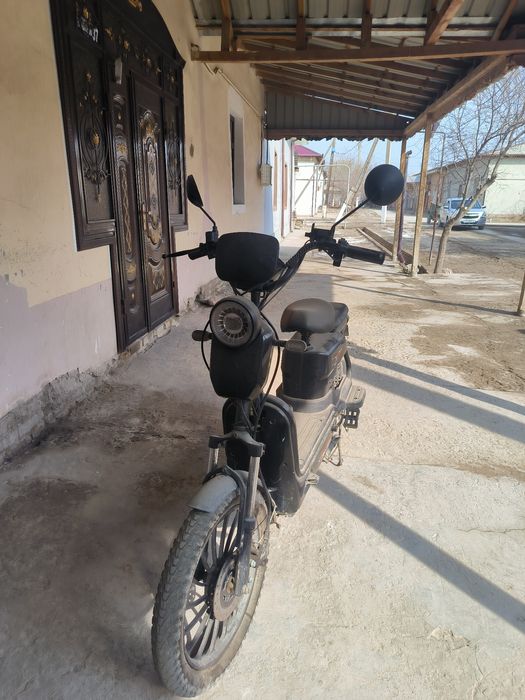 Skuter 250 vattt