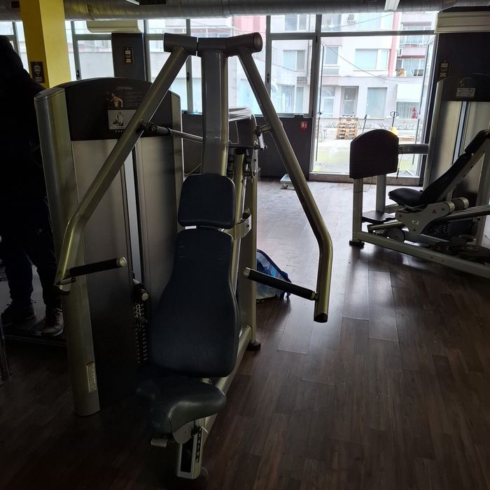 Фитнес уреди Life fitness 8бр комплект