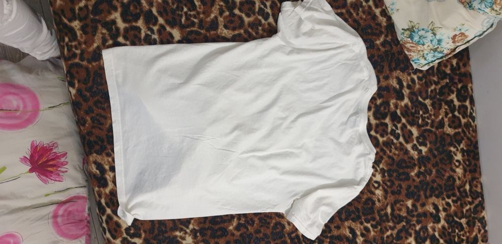 Tricou balenciaga nou