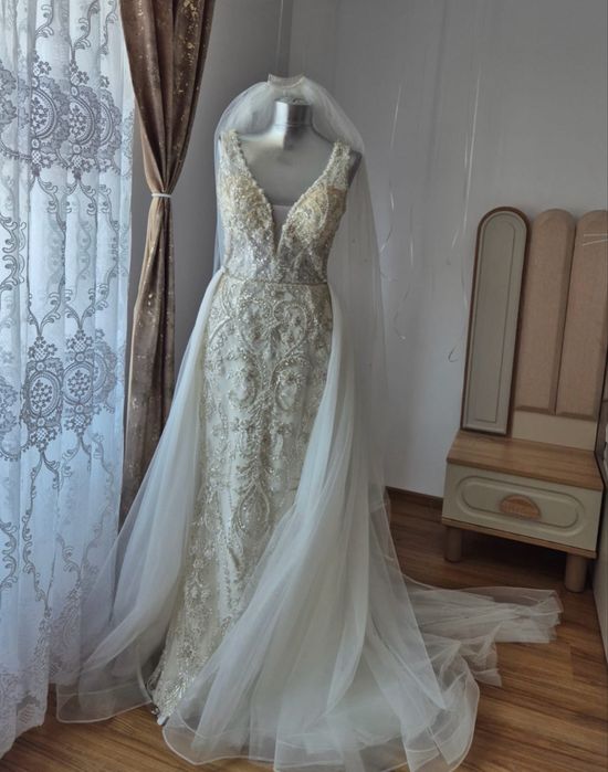 Rochie mireasa marimea S
