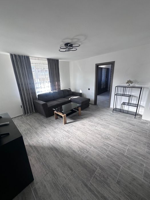 Apartament de inchiriat cu 3 camere